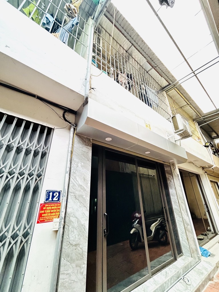 Bán nhà Lĩnh Nam - diện tích 31m2 2 tầng - Nhà chưa sổ - giá 2,69 tỷ