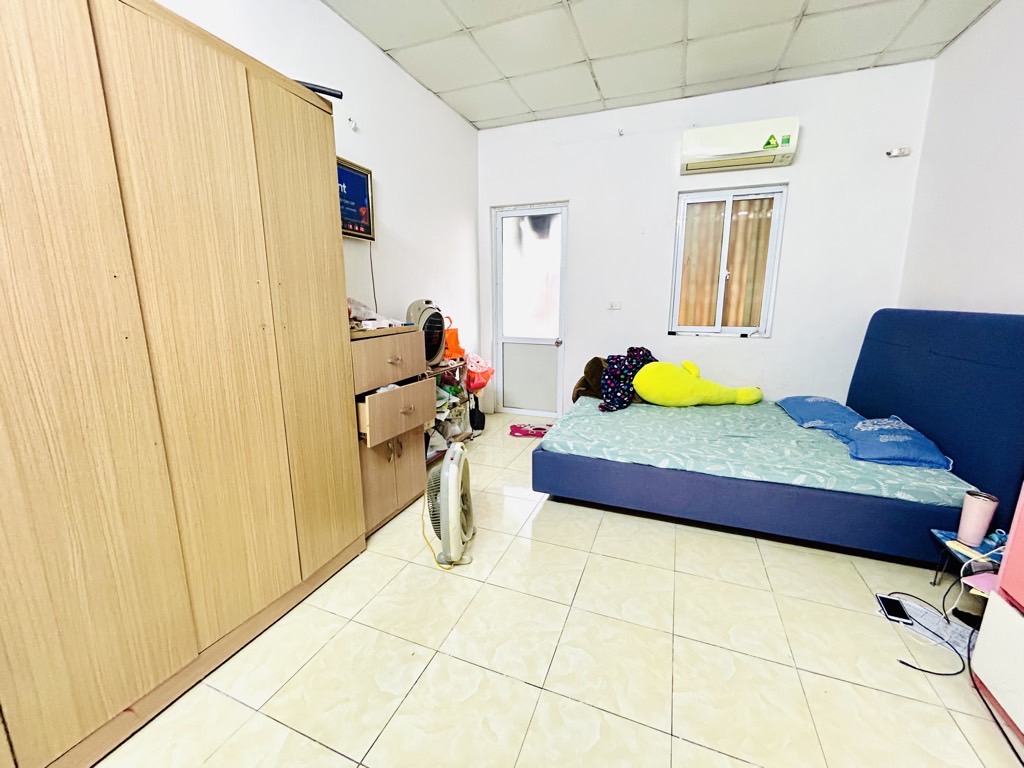 Bán nhà Lĩnh Nam - diện tích 31m2 2 tầng - Nhà chưa sổ - giá 2,69 tỷ