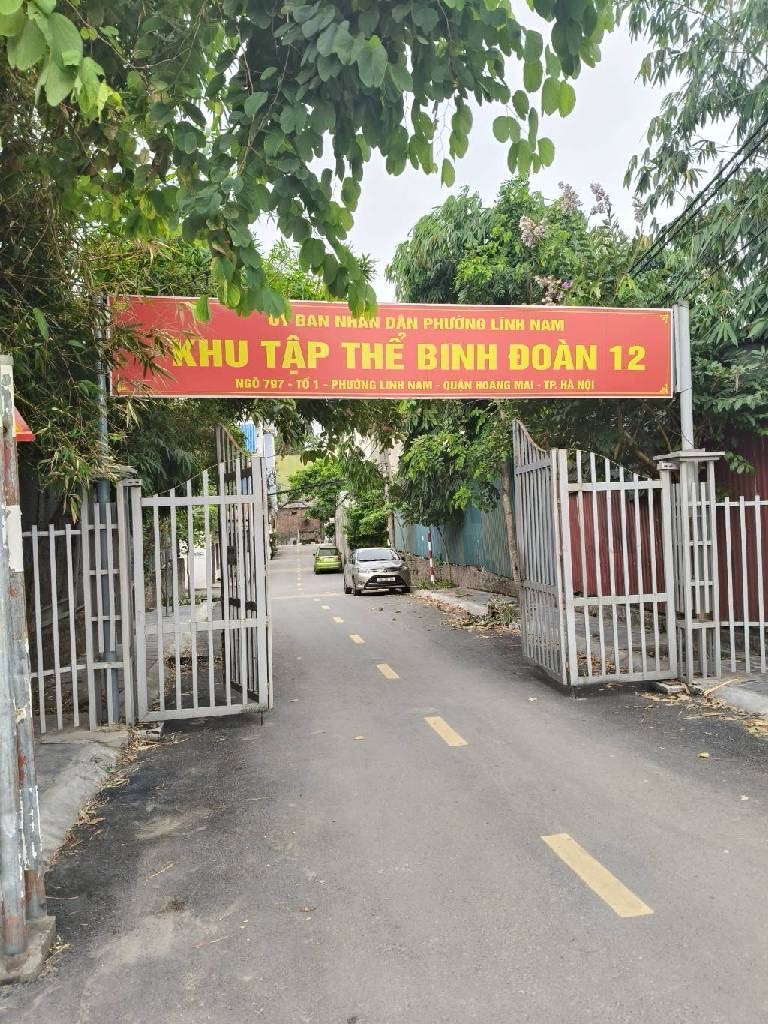 Bán nhà NGUYỄN KHOÁI - diện tích 54m2 1 tầng - Ô TÔ - VỈA HÈ - LÔ GÓC - giá 8,5 tỷ