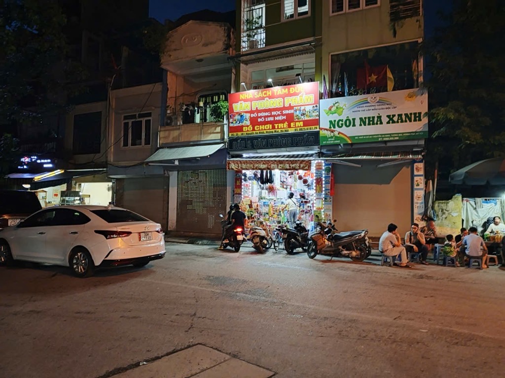 Bán nhà Nguyễn An Ninh - diện tích 16m2 3 tầng - vị trí siêu đẹp gần mặt phố - giá 2,75 tỷ