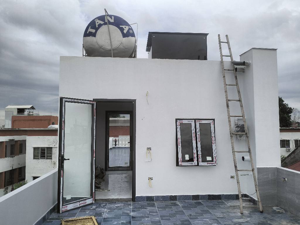 Bán nhà Thanh Đàm - diện tích 120m2 5 tầng - Ô tô tránh - giá 22 tỷ