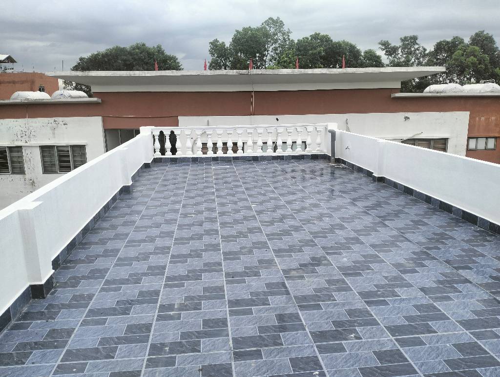 Bán nhà Thanh Đàm - diện tích 120m2 5 tầng - Ô tô tránh - giá 22 tỷ