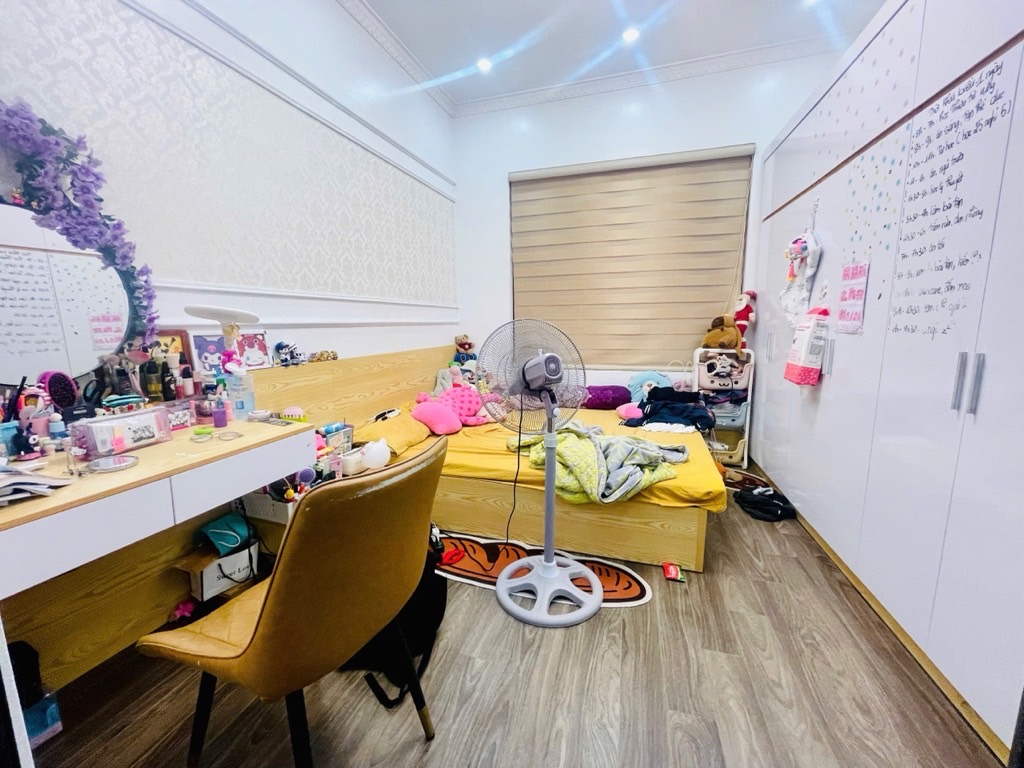 Bán nhà Văn Chương - diện tích 37,3m2 5 tầng - Ngõ Rộng Ba Gác Đỗ Cửa - giá 13,98 tỷ