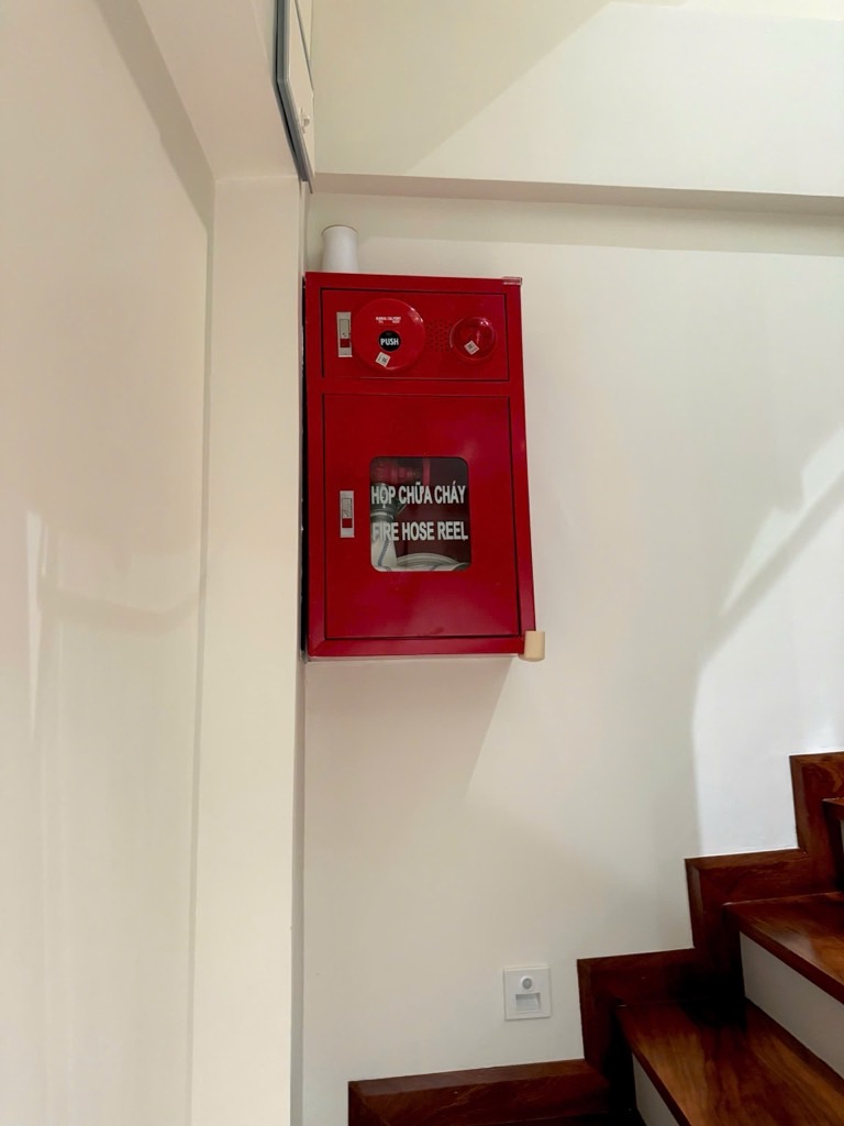 Bán nhà Minh Khai - diện tích 60.5m2 5 tầng - Ô TÔ TRÁNH - giá 16,2 tỷ