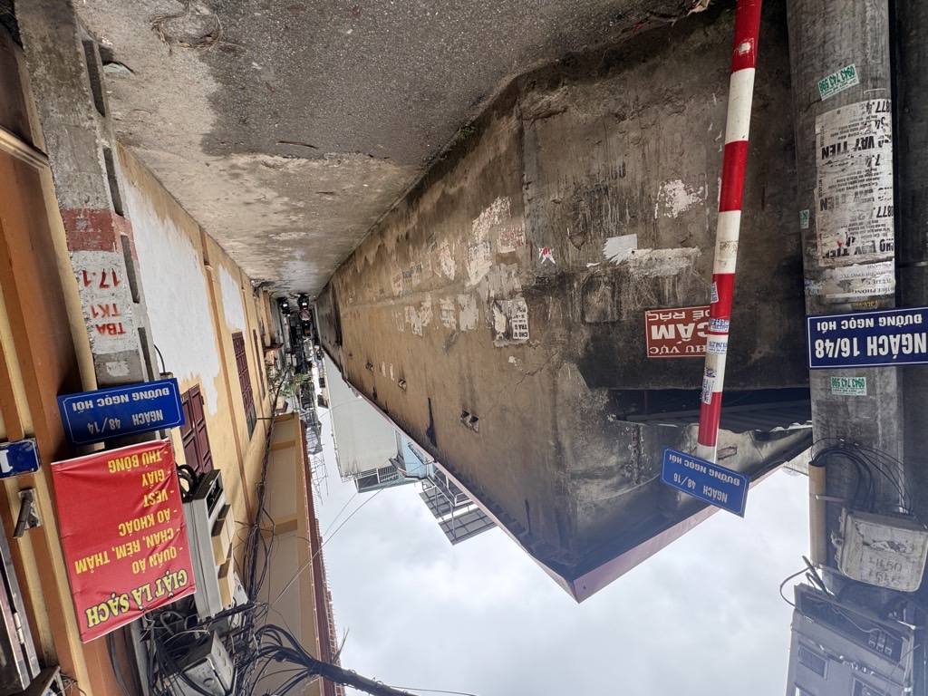 Bán nhà Ngọc Hồi - diện tích 62m2 4 tầng - lô góc 3 mặt thoáng - giá 14,9 tỷ