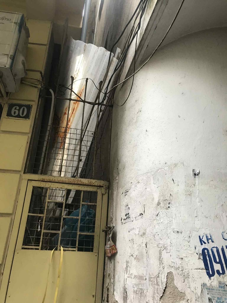 Bán nhà Giảng Võ - diện tích 38,7m2 2 tầng - lô góc - giá 9,25 tỷ