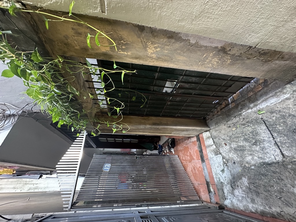 Bán nhà Ngõ Hoà Bình - diện tích 47m2 1 tầng - Lô đất cực hiếm - giá 8,75 tỷ