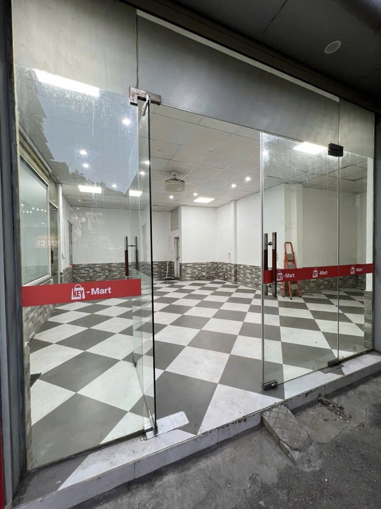 Bán nhà Thanh Xuân Bắc - diện tích 48m2 2 tầng - ô tô trước nhà - giá 5,9 tỷ