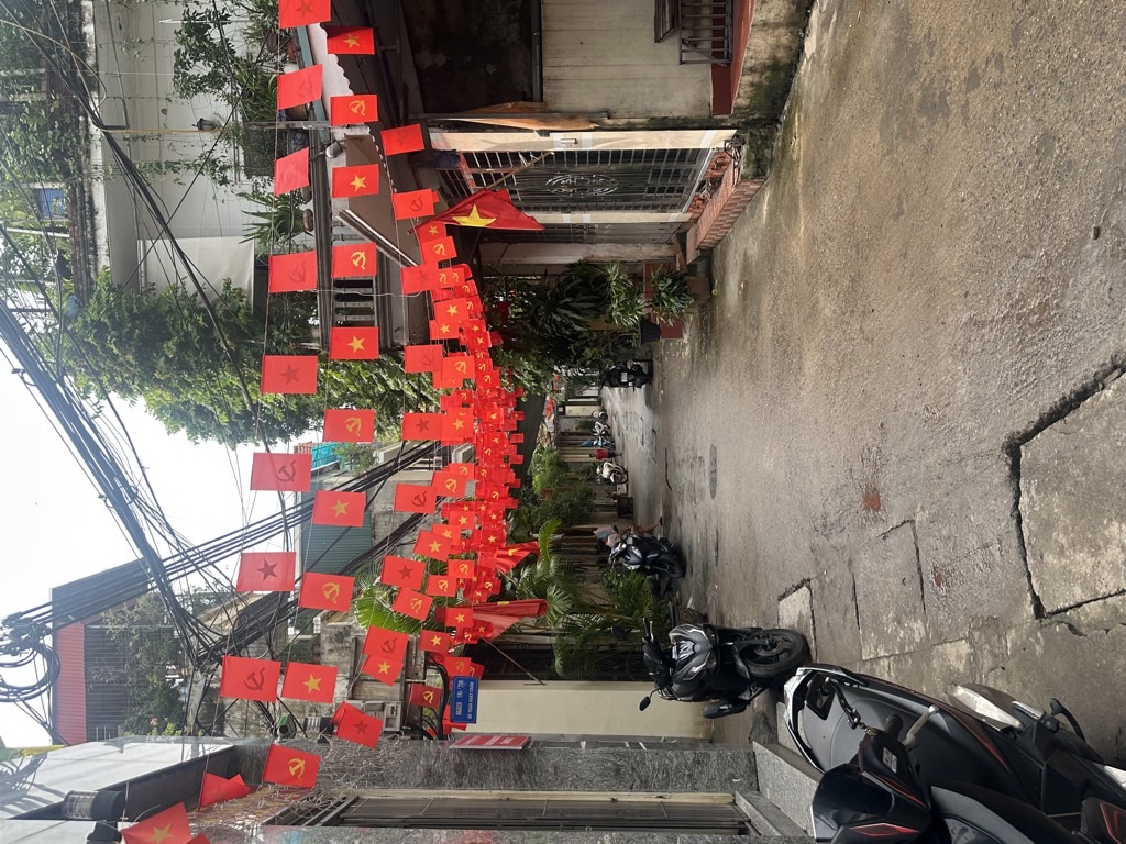 Bán nhà Đê Trần Khát Chân - diện tích 53,5m2 4 tầng - Ô tô tránh - giá 12,9 tỷ