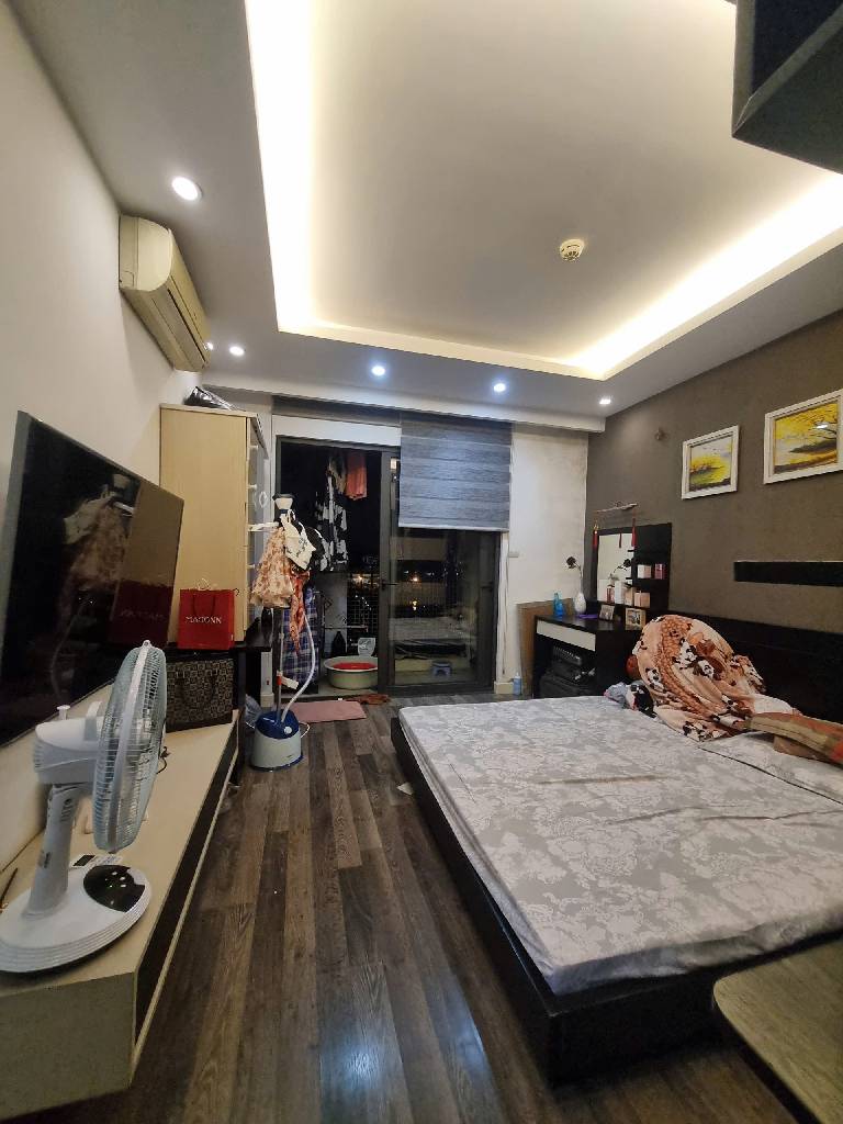 Bán nhà Tố Hữu - diện tích 105m2 17 tầng - Chung cư cao cấp - giá 9,5 tỷ