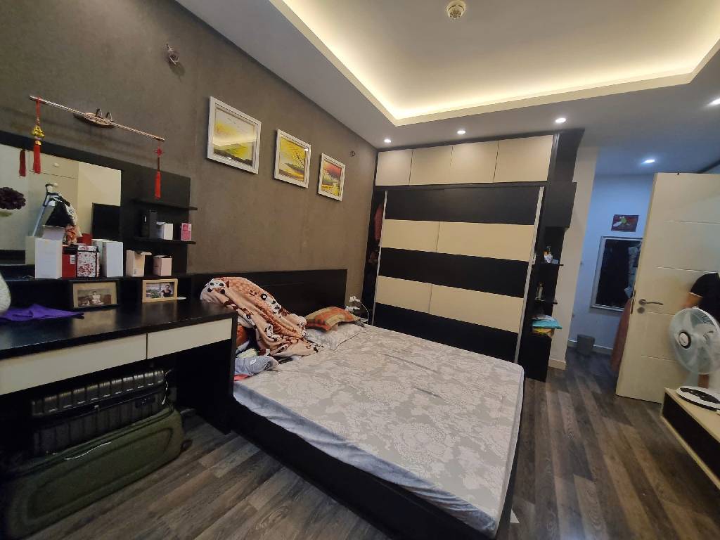 Bán nhà Tố Hữu - diện tích 105m2 17 tầng - Chung cư cao cấp - giá 9,5 tỷ