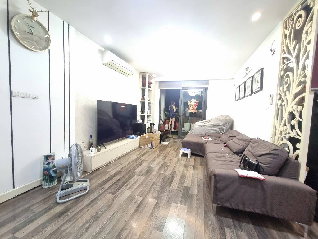 Bán nhà Tố Hữu - diện tích 105m2 17 tầng - Chung cư cao cấp - giá 9,5 tỷ