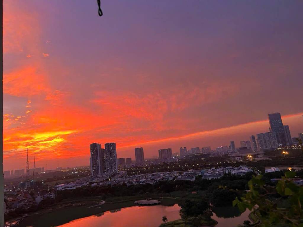 Bán nhà Tố Hữu - diện tích 105m2 17 tầng - Chung cư cao cấp - giá 9,5 tỷ