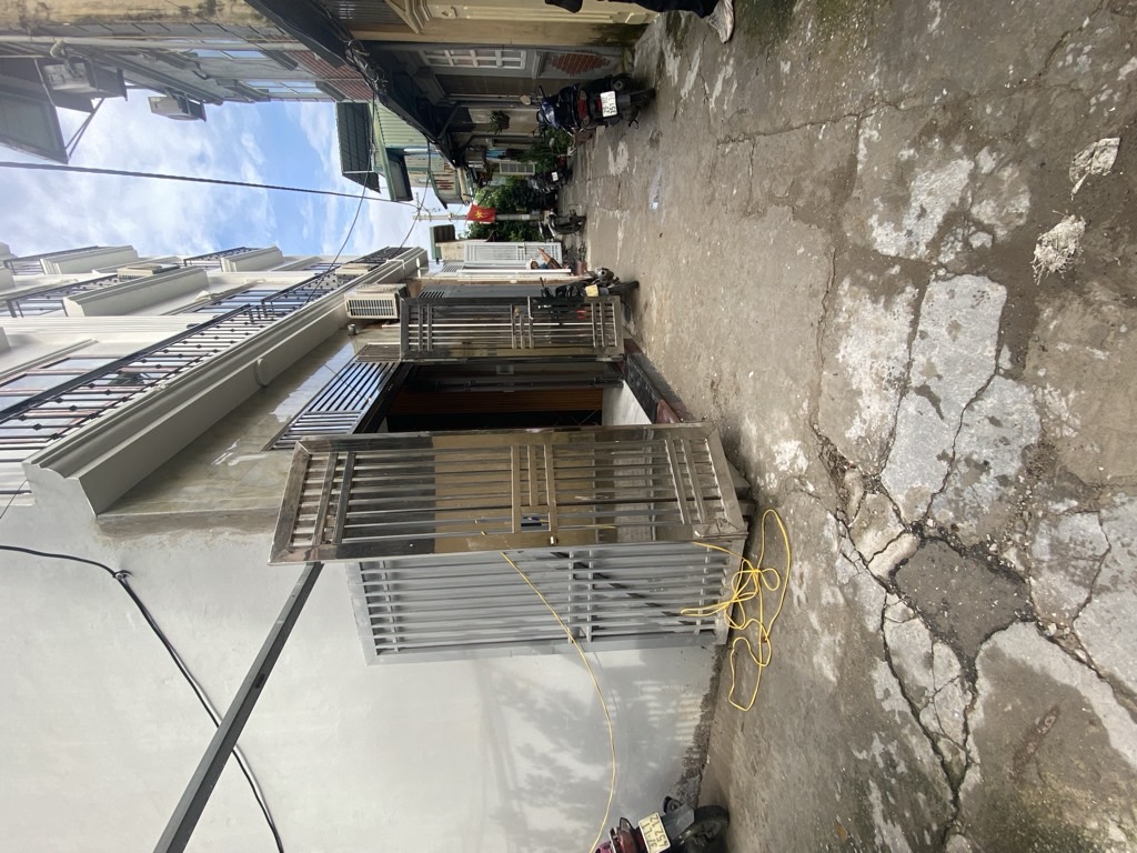 Bán nhà Thuý Lĩnh - diện tích 34,5m2 5 tầng - Lô góc, ô tô gần - giá 6 tỷ