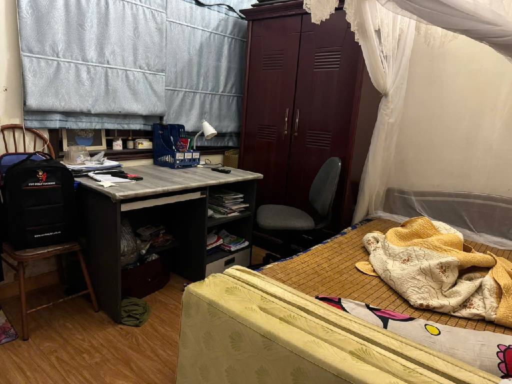 Bán nhà Nguyễn Trãi - diện tích 75m2 3 tầng - Ô Tô tránh đỗ chân cầu Thang - giá 6,3 tỷ