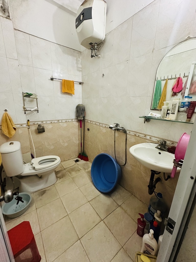 Bán nhà Chùa Bộc - diện tích 41m2 5 tầng - NGÕ NÔNG THẲNG - giá 13,8 tỷ