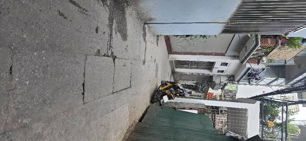 Bán nhà Trương Định - diện tích 60.7m2 4 tầng - Nhà khung cột chắc chắn, cho thuê 25tr/tháng - giá 9,7 tỷ