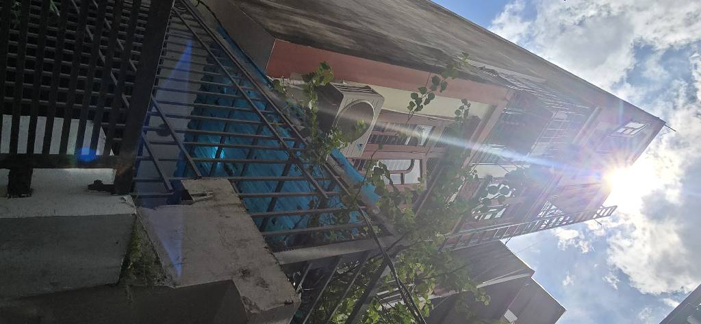 Bán nhà Trương Định - diện tích 60.7m2 4 tầng - Nhà khung cột chắc chắn, cho thuê 25tr/tháng - giá 9,7 tỷ