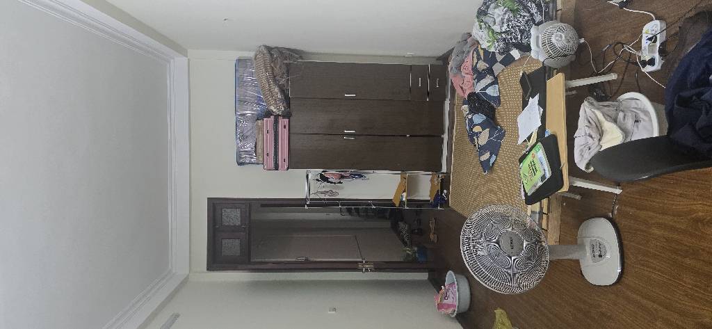 Bán nhà Trương Định - diện tích 60.7m2 4 tầng - Nhà khung cột chắc chắn, cho thuê 25tr/tháng - giá 9,7 tỷ