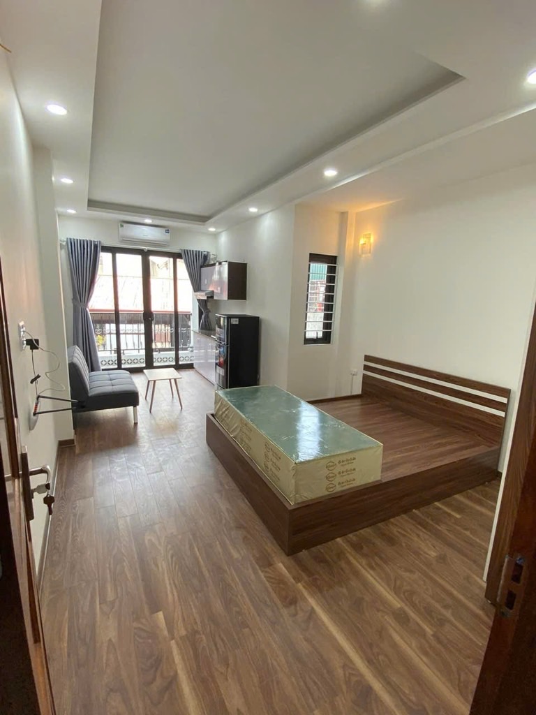 Bán nhà Nguyễn Chính - diện tích 51m2 5 tầng - Ngõ thông ô tô qua nhà, kinh doanh tốt - giá 12 tỷ