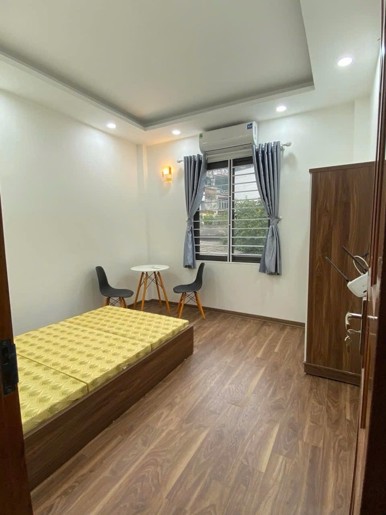 Bán nhà Nguyễn Chính - diện tích 51m2 5 tầng - Ngõ thông ô tô qua nhà, kinh doanh tốt - giá 12 tỷ