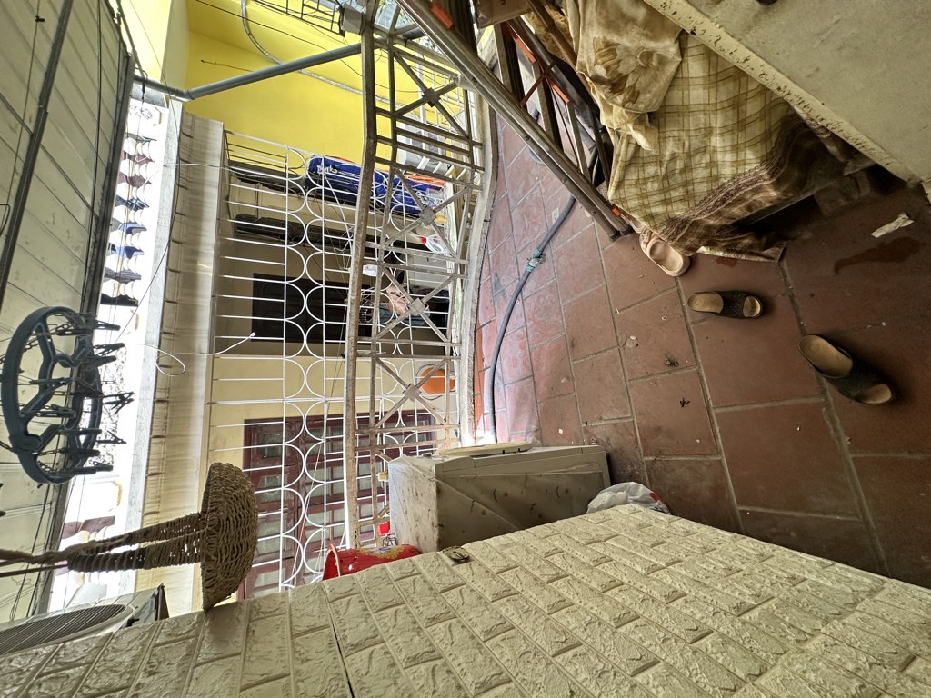 Bán nhà Minh Khai - diện tích 22.5m2 3 tầng - vị trí đẹp, gần cầu Vĩnh Tuy - giá 5 tỷ