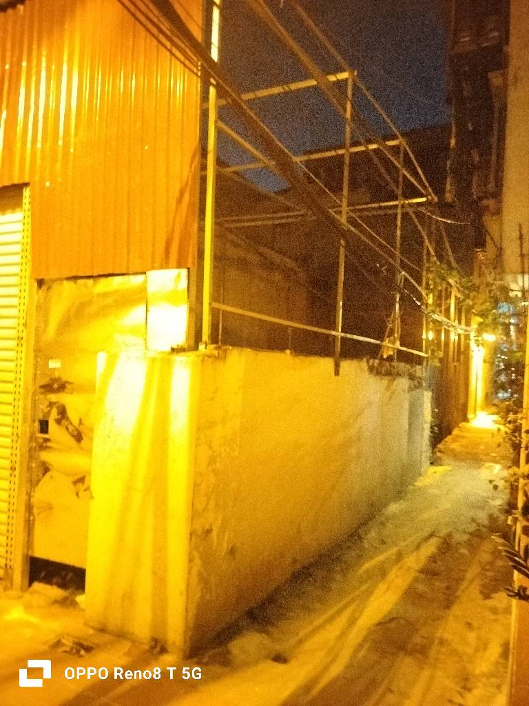 Bán nhà Lĩnh Nam - diện tích 94m2 1 tầng - Lô góc 2 mặt thoáng - giá 18,5 tỷ