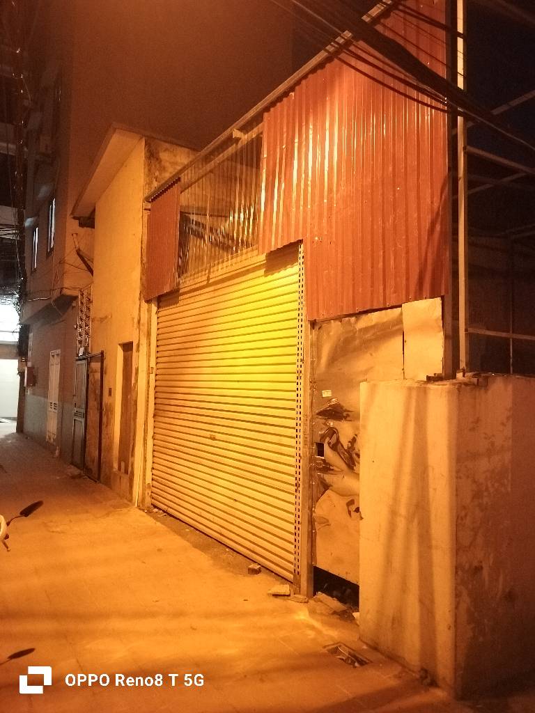 Bán nhà Lĩnh Nam - diện tích 94m2 1 tầng - Lô góc 2 mặt thoáng - giá 18,5 tỷ