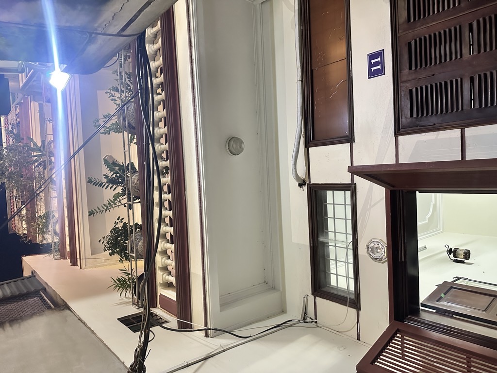 Bán nhà Ngõ Tân Lạc - Đại La - diện tích 32,5m2 4 tầng - gần phố Đại La - giá 9,2 tỷ