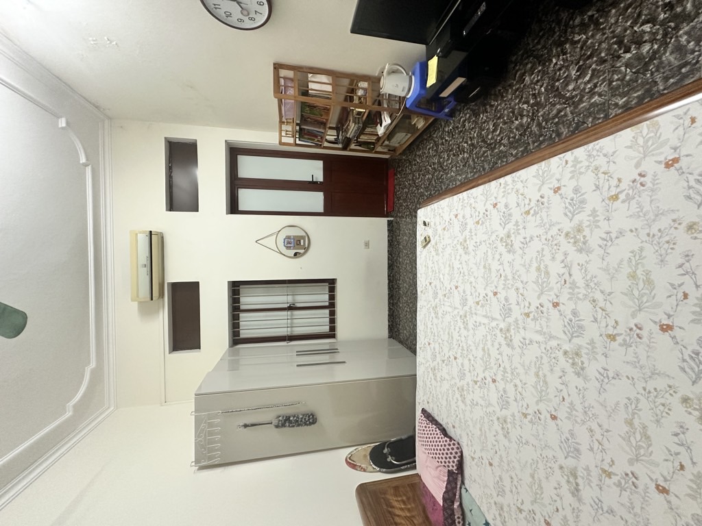 Bán nhà Ngõ Tân Lạc - Đại La - diện tích 32,5m2 4 tầng - gần phố Đại La - giá 9,2 tỷ