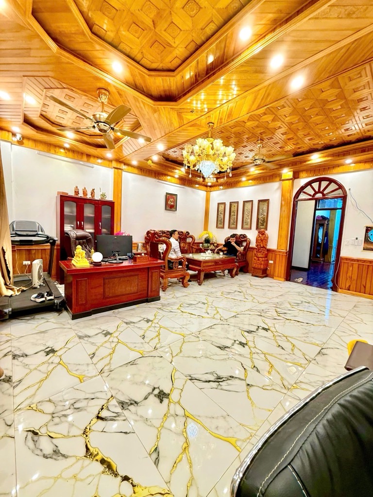 Bán nhà Bằng Liệt - diện tích 91m2 5 tầng - Gara ô tô kinh doanh - giá 22 tỷ