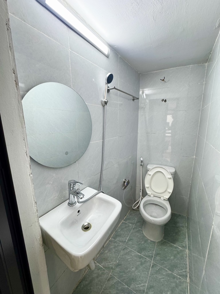 Bán nhà ngõ 57 Xã Đàn - 23m2 4 tầng - trung tâm Đống Đa - giá 4,65 tỷ