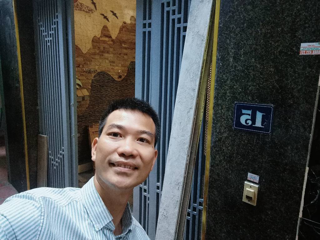 Bán nhà Tân Mai - diện tích 40m2 4 tầng - Nhà đẹp tự xây - giá 5 tỷ