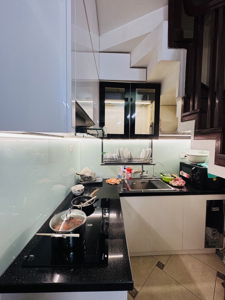 Bán nhà Lê Thanh Nghị - diện tích 28m2 5 tầng - Nhà đẹp hiếm có - giá 8,5 tỷ