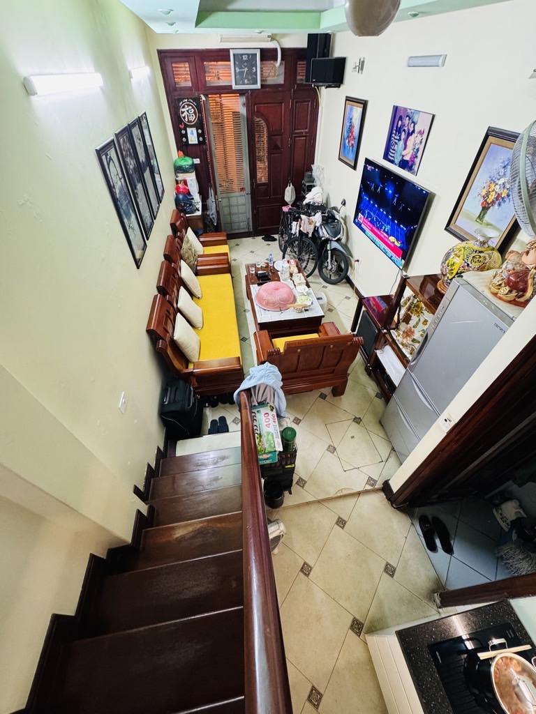 Bán nhà Lê Thanh Nghị - diện tích 28m2 5 tầng - Nhà đẹp hiếm có - giá 8,5 tỷ