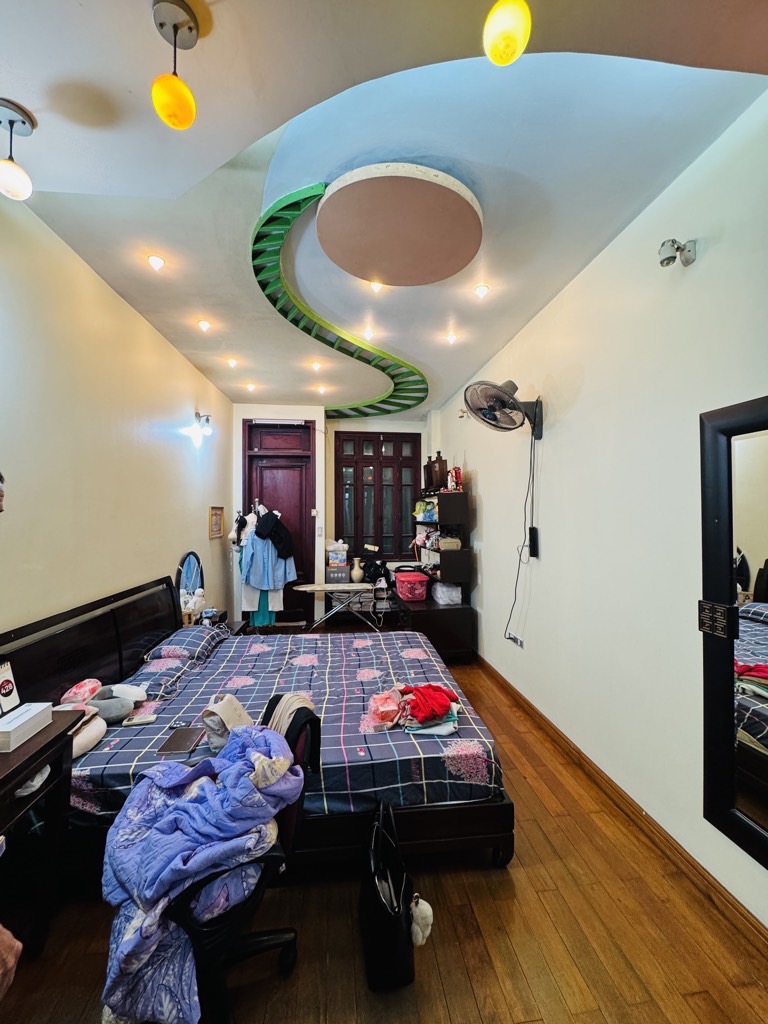 Bán nhà Lê Thanh Nghị - diện tích 28m2 5 tầng - Nhà đẹp hiếm có - giá 8,5 tỷ