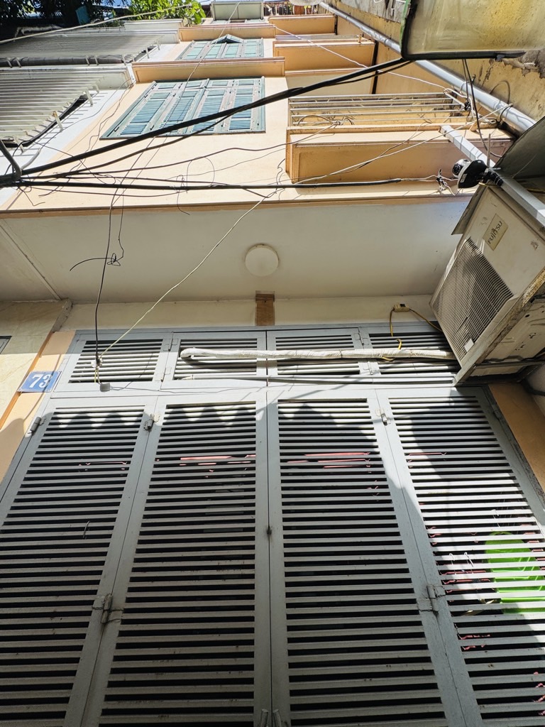 Bán nhà Lê Thanh Nghị - diện tích 28m2 5 tầng - Nhà đẹp hiếm có - giá 8,5 tỷ