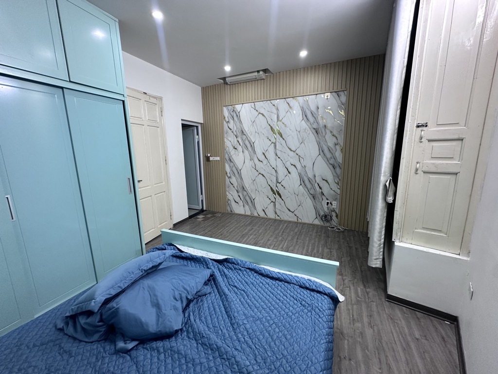 Bán nhà Minh Khai - diện tích 61,3m2 4 tầng - gần ô tô - giá 11,9 tỷ