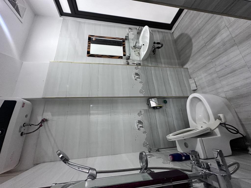 Bán nhà Minh Khai - diện tích 61,3m2 4 tầng - gần ô tô - giá 11,9 tỷ