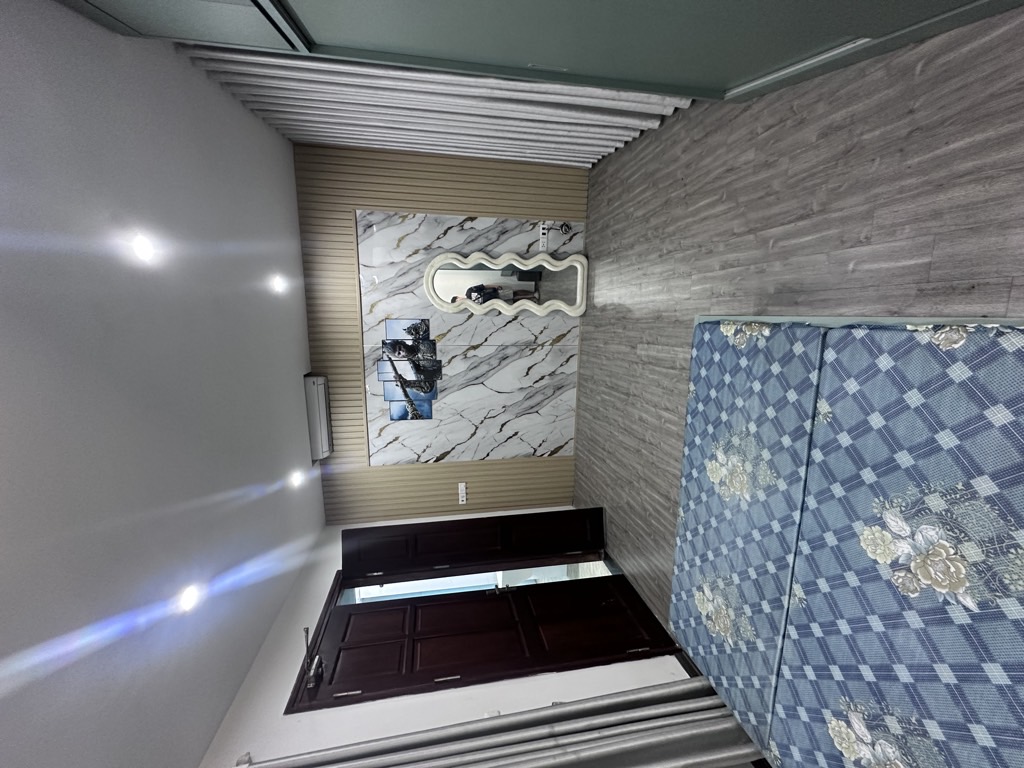 Bán nhà Minh Khai - diện tích 61,3m2 4 tầng - gần ô tô - giá 11,9 tỷ