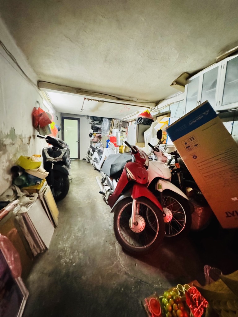 Bán nhà Bạch Mai - diện tích 75m2 2 tầng - Nhà mặt phố kinh doanh sầm uất - giá 20 tỷ