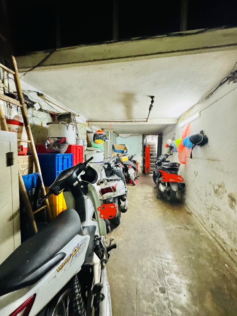 Bán nhà Bạch Mai - diện tích 75m2 2 tầng - Nhà mặt phố kinh doanh sầm uất - giá 20 tỷ