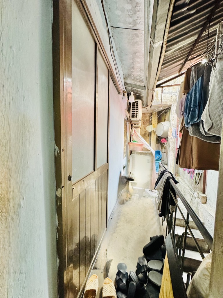 Bán nhà Bạch Mai - diện tích 75m2 2 tầng - Nhà mặt phố kinh doanh sầm uất - giá 20 tỷ