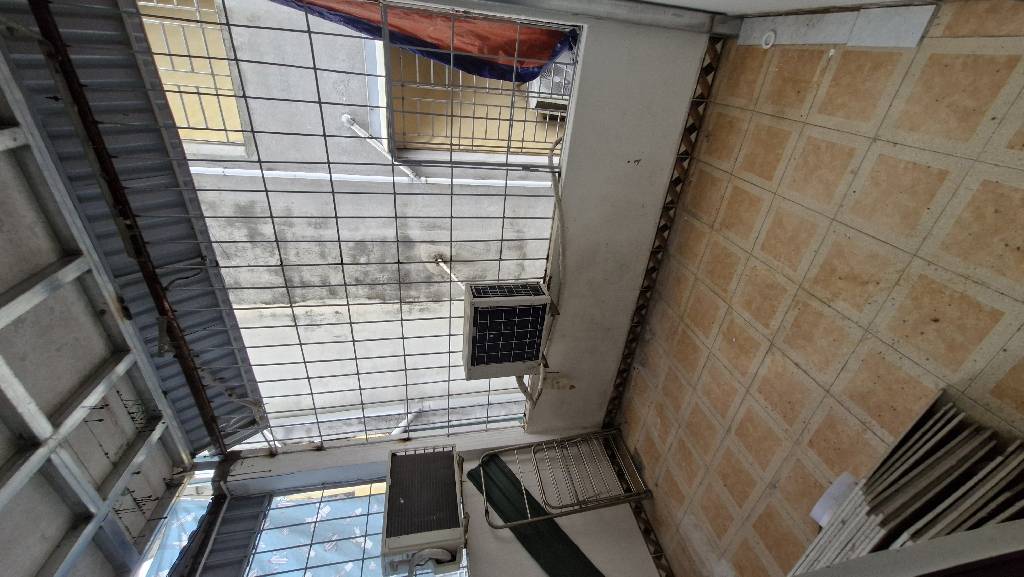 Bán nhà Thanh Nhàn - diện tích 21.3m2 3 tầng - TẬP THỂ MẶT PHỐ 3 NGỦ - giá 4,8 tỷ