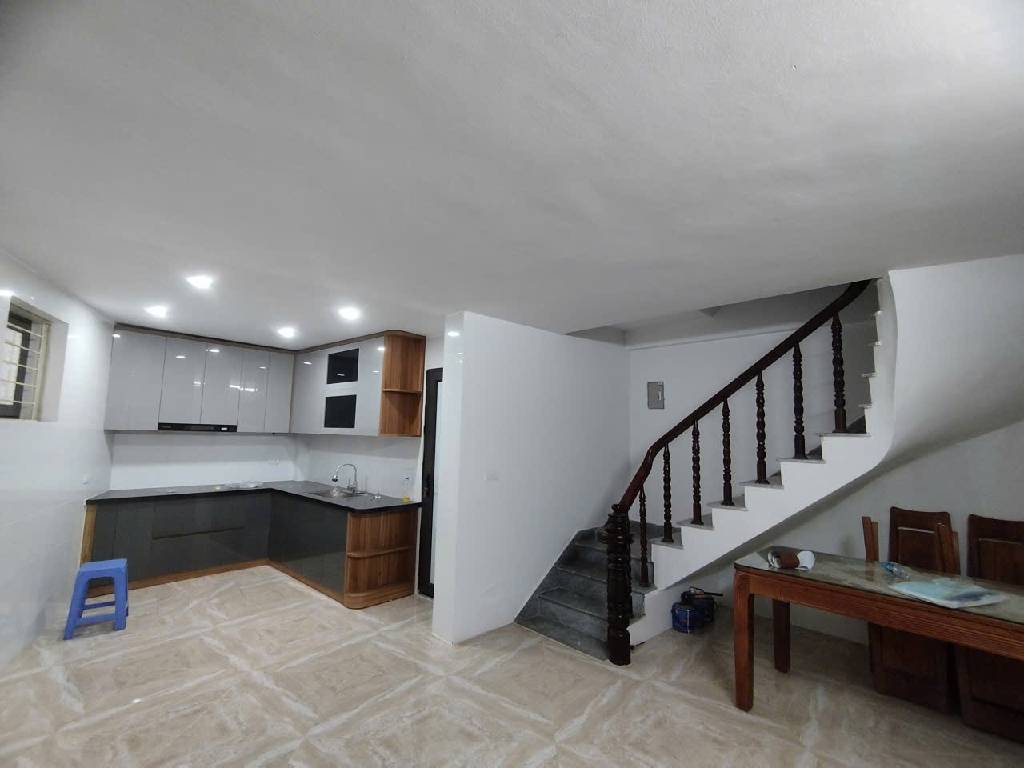 Bán nhà Định Công - diện tích 31.5m2 5 tầng - Nhà đẹp, full công năng - giá 6,5 tỷ