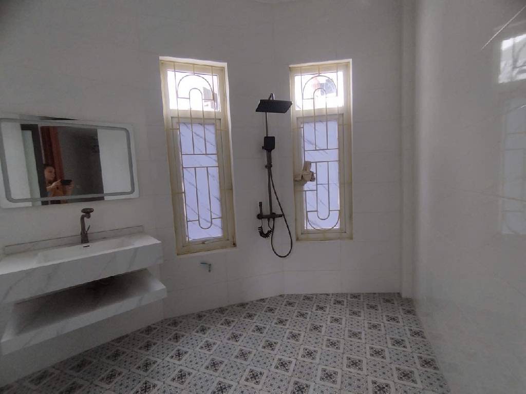 Bán nhà Định Công - diện tích 31.5m2 5 tầng - Nhà đẹp, full công năng - giá 6,5 tỷ