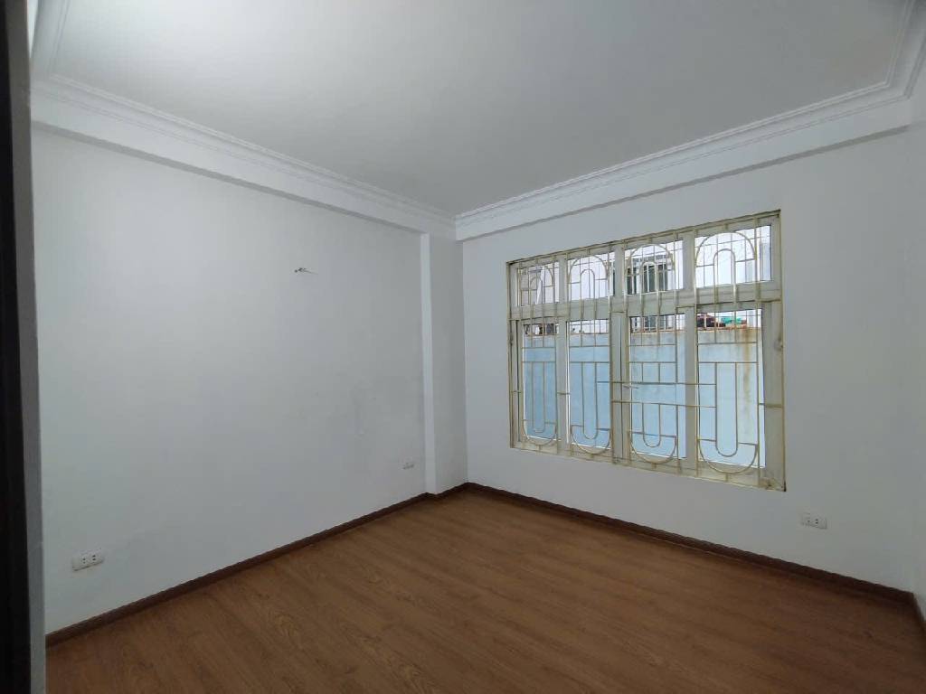 Bán nhà Định Công - diện tích 31.5m2 5 tầng - Nhà đẹp, full công năng - giá 6,5 tỷ