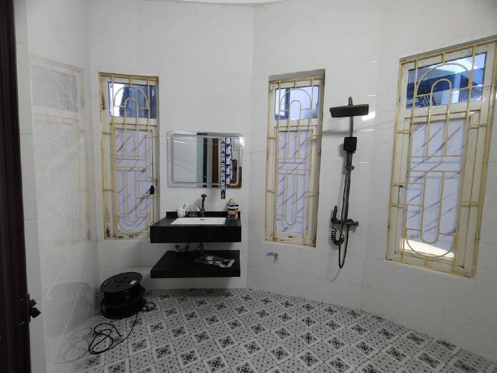 Bán nhà Định Công - diện tích 31.5m2 5 tầng - Nhà đẹp, full công năng - giá 6,5 tỷ