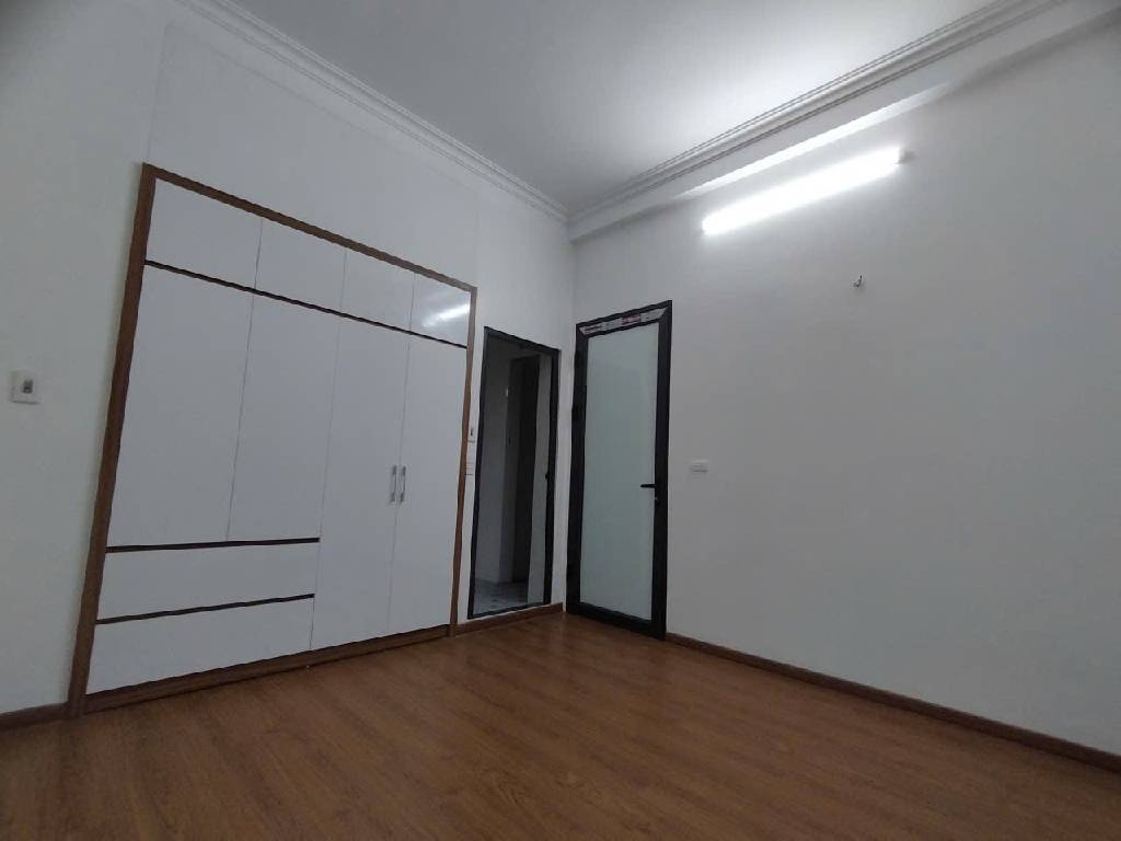 Bán nhà Định Công - diện tích 31.5m2 5 tầng - Nhà đẹp, full công năng - giá 6,5 tỷ