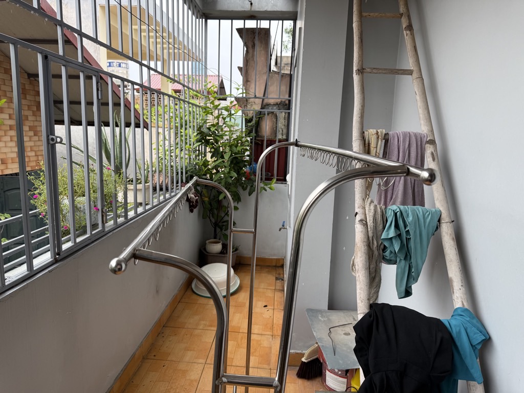 Bán nhà Hoàng Mai - diện tích 20m2 5 tầng - Ô TÔ CHẠY BÀN CỜ - giá 8 tỷ